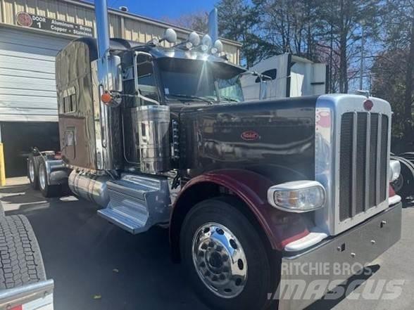 Peterbilt 389 Vilcēji