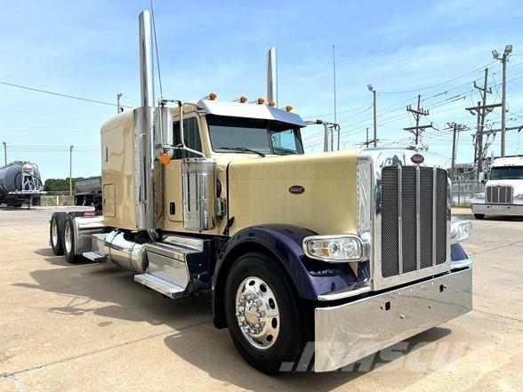 Peterbilt 389 Vilcēji