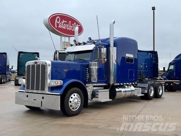 Peterbilt 389 Vilcēji