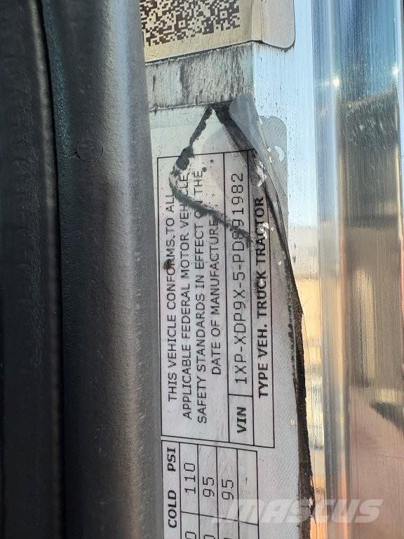 Peterbilt 389 Vilcēji