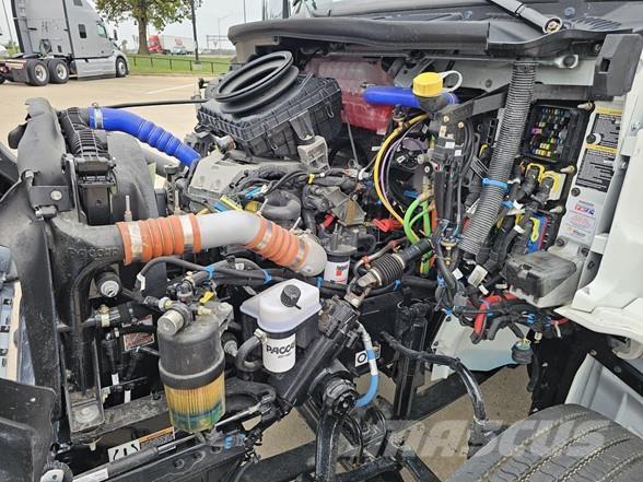 Peterbilt 536 Būvniecība- Citi