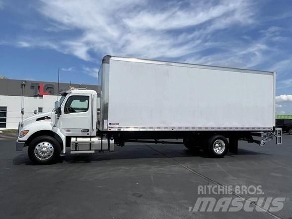 Peterbilt 536 Furgons