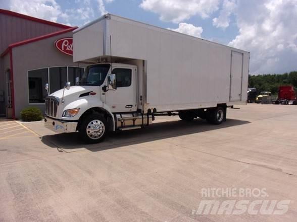 Peterbilt 536 Furgons