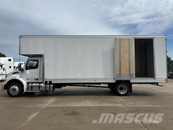 Peterbilt 536 Furgons