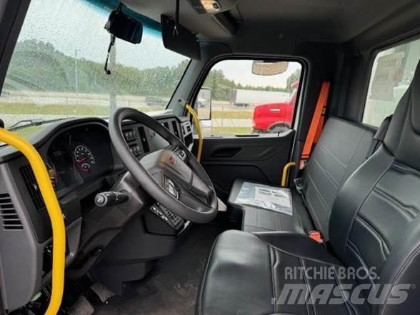 Peterbilt 537 Atkritumu izvešanas transports