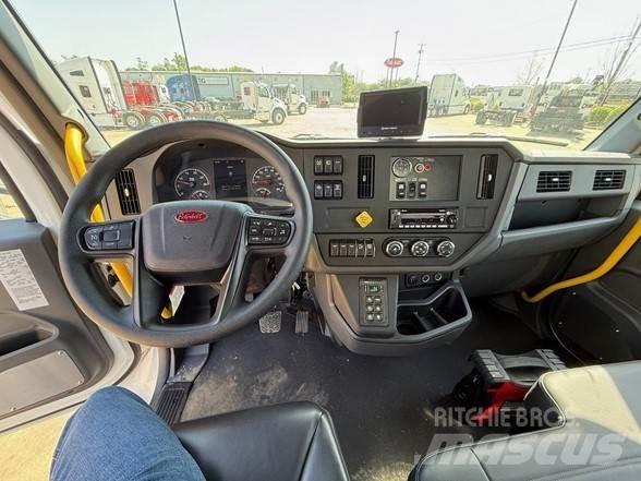 Peterbilt 537 Atkritumu izvešanas transports