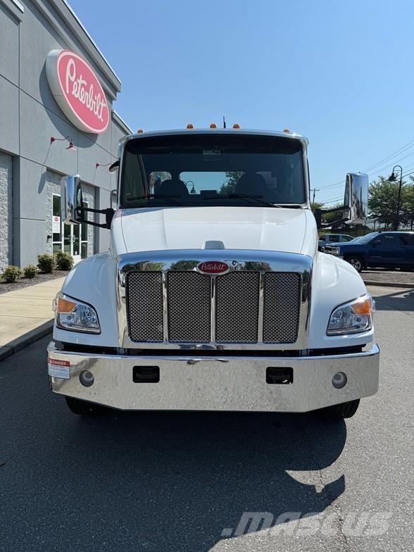 Peterbilt 537 Būvniecība- Citi