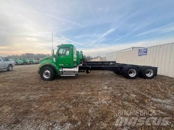Peterbilt 548 Šasija ar kabīni