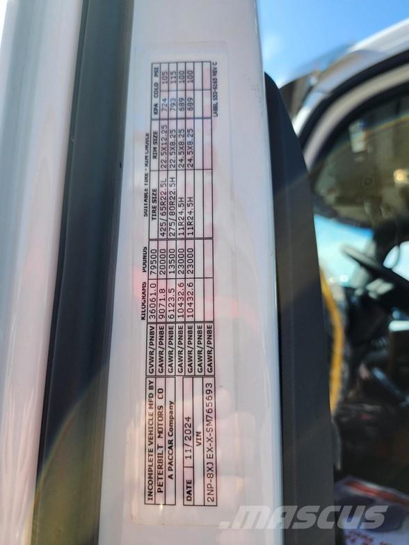 Peterbilt 548 Pašizgāzējs