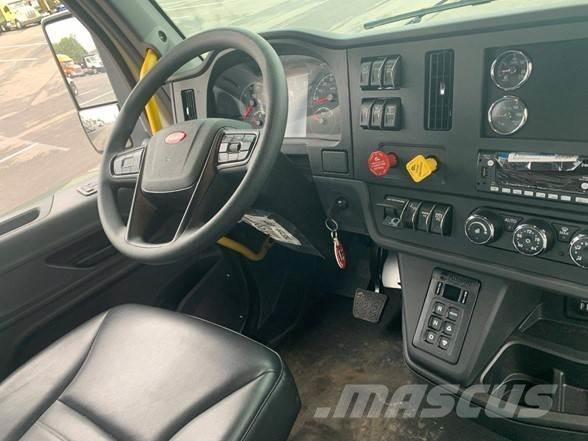 Peterbilt 548 Atkritumu izvešanas transports