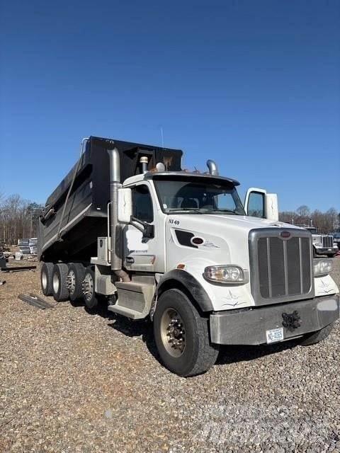 Peterbilt 567 Pašizgāzējs