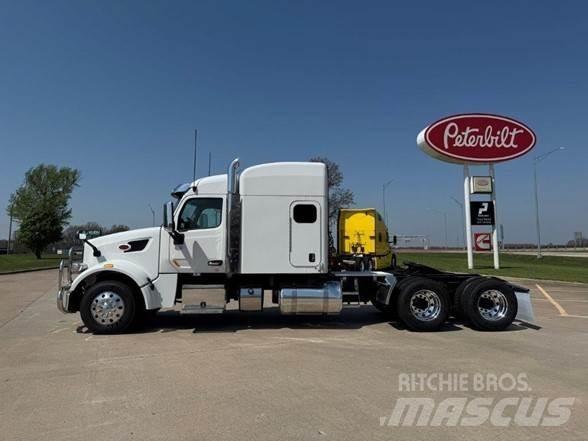 Peterbilt 567 Vilcēji