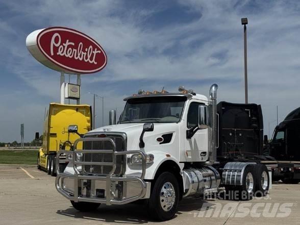 Peterbilt 567 Vilcēji