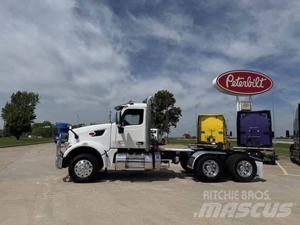 Peterbilt 567 Vilcēji