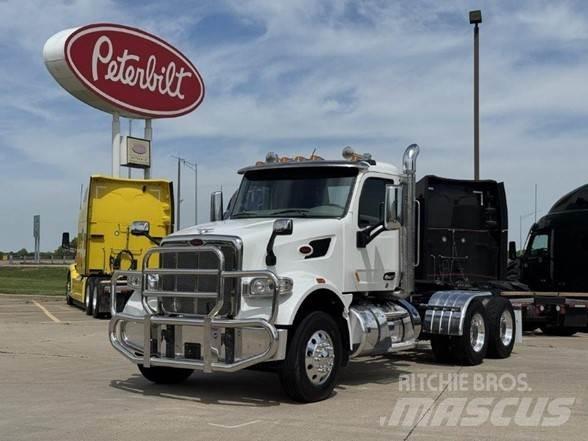 Peterbilt 567 Vilcēji