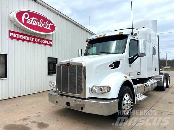 Peterbilt 567 Vilcēji