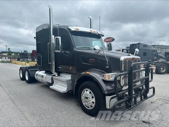 Peterbilt 567 Vilcēji