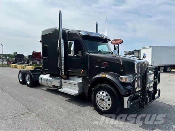 Peterbilt 567 Vilcēji