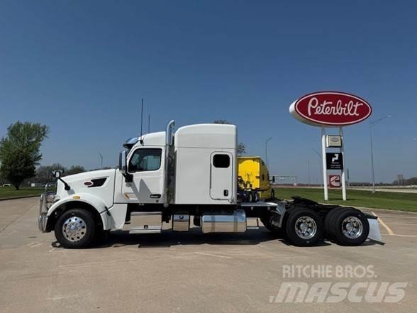 Peterbilt 567 Vilcēji