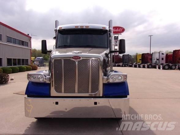 Peterbilt 567 Vilcēji