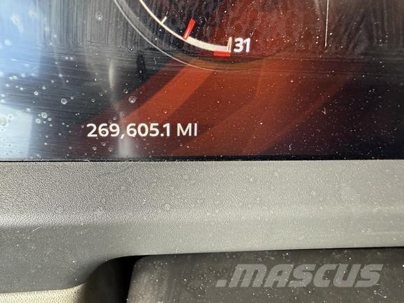 Peterbilt 567 Vilcēji