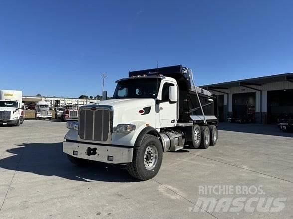 Peterbilt 567 Pašizgāzējs