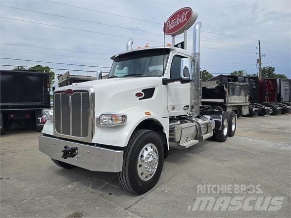 Peterbilt 567 Vilcēji
