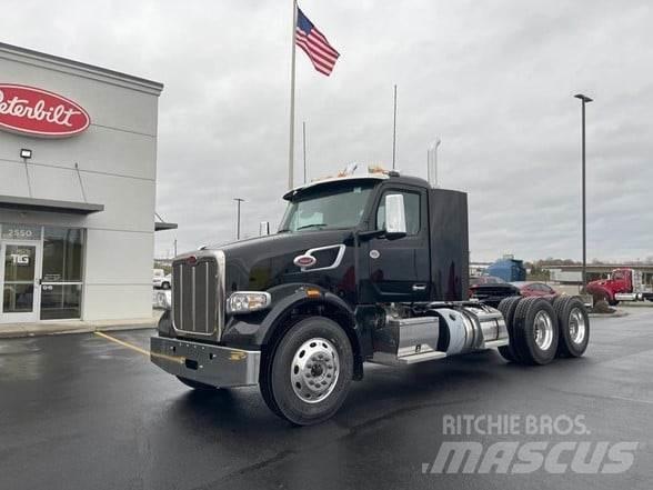 Peterbilt 567 Vilcēji