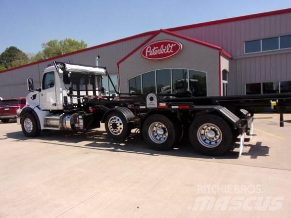 Peterbilt 567 Atkritumu izvešanas transports