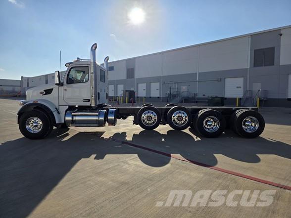 Peterbilt 567 Pašizgāzējs