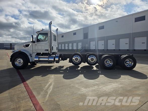 Peterbilt 567 Pašizgāzējs