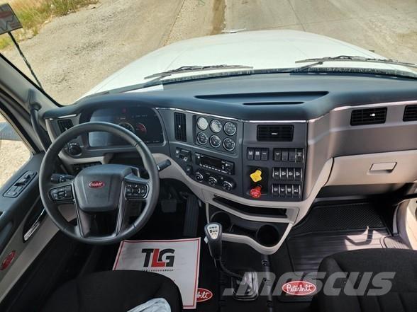 Peterbilt 567 Vilcēji