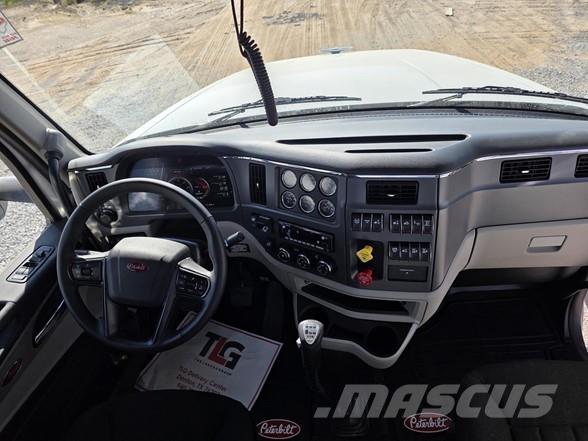 Peterbilt 567 Vilcēji