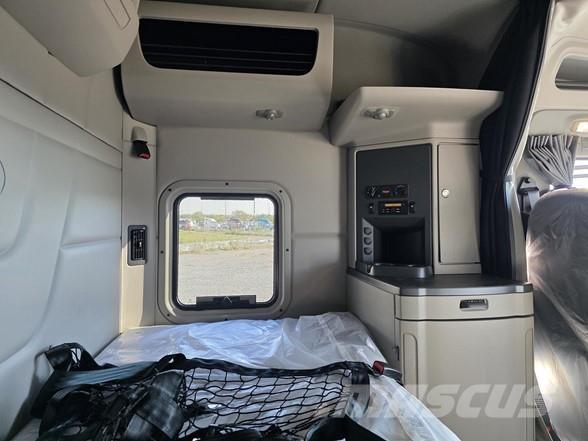 Peterbilt 567 Vilcēji