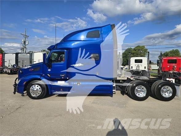 Peterbilt 579 Vilcēji
