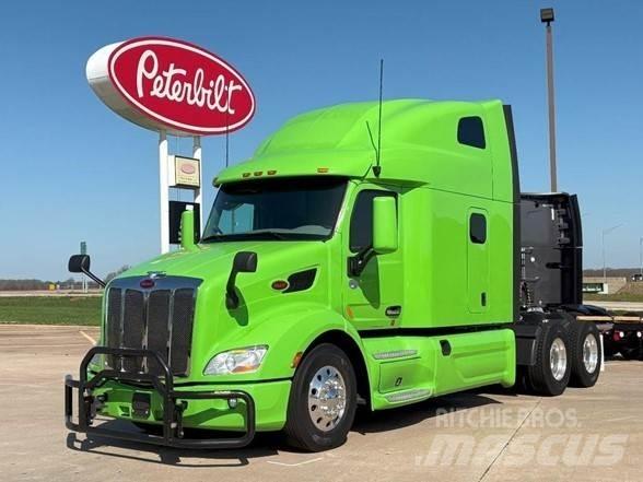 Peterbilt 579 Vilcēji