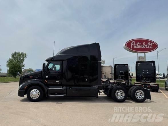 Peterbilt 579 Vilcēji
