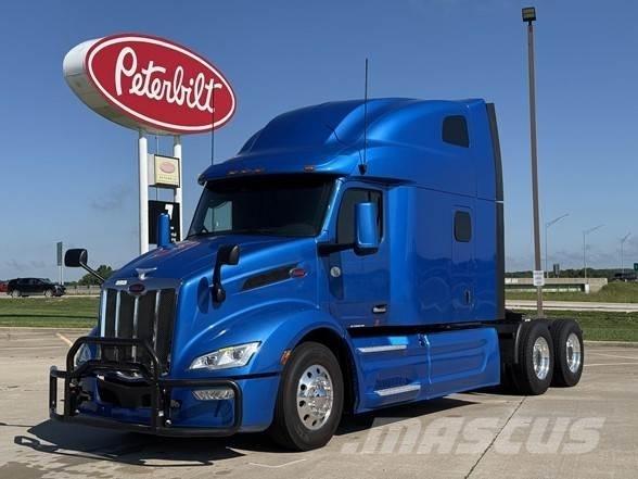 Peterbilt 579 Vilcēji