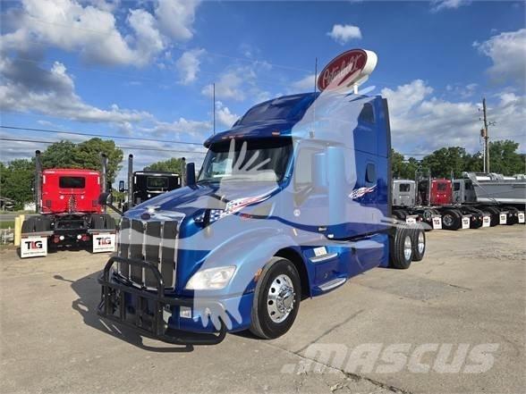 Peterbilt 579 Vilcēji