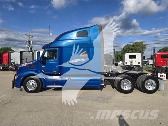 Peterbilt 579 Vilcēji