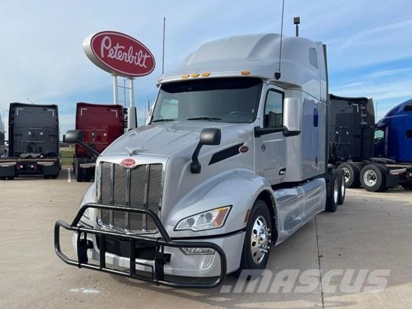 Peterbilt 579 Vilcēji