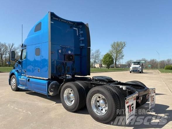 Peterbilt 579 Vilcēji