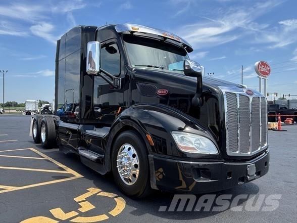 Peterbilt 579 Vilcēji
