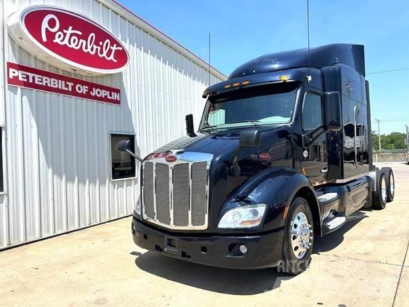 Peterbilt 579 Vilcēji