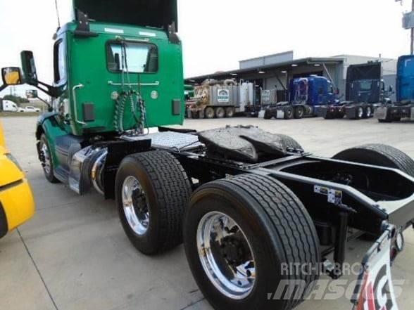 Peterbilt 579 Vilcēji