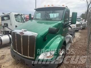 Peterbilt 579 Vilcēji