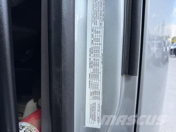 Peterbilt 579 Vilcēji