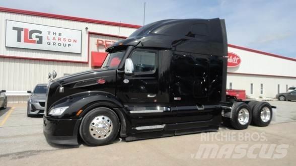 Peterbilt 579 Vilcēji