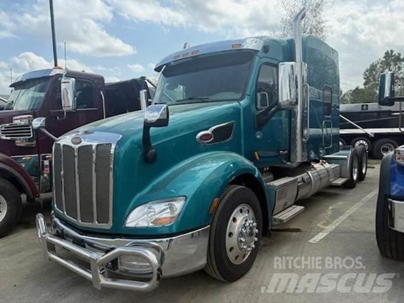 Peterbilt 579 Vilcēji