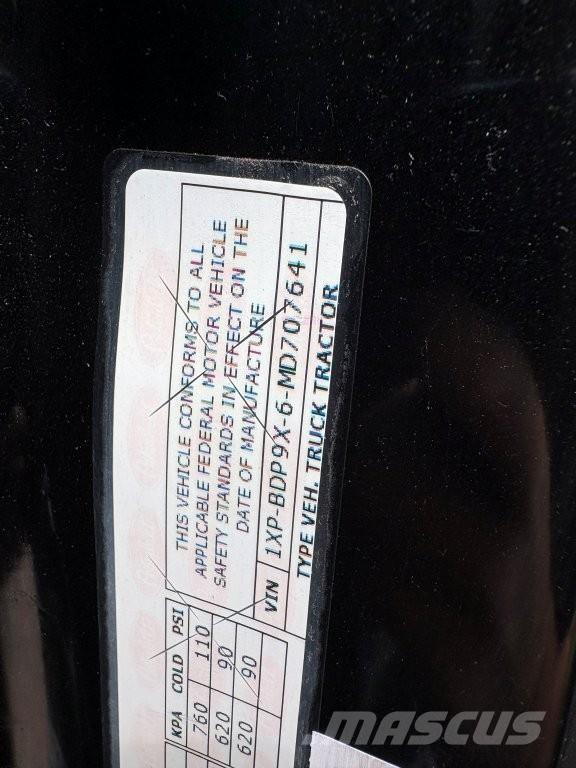 Peterbilt 579 Vilcēji